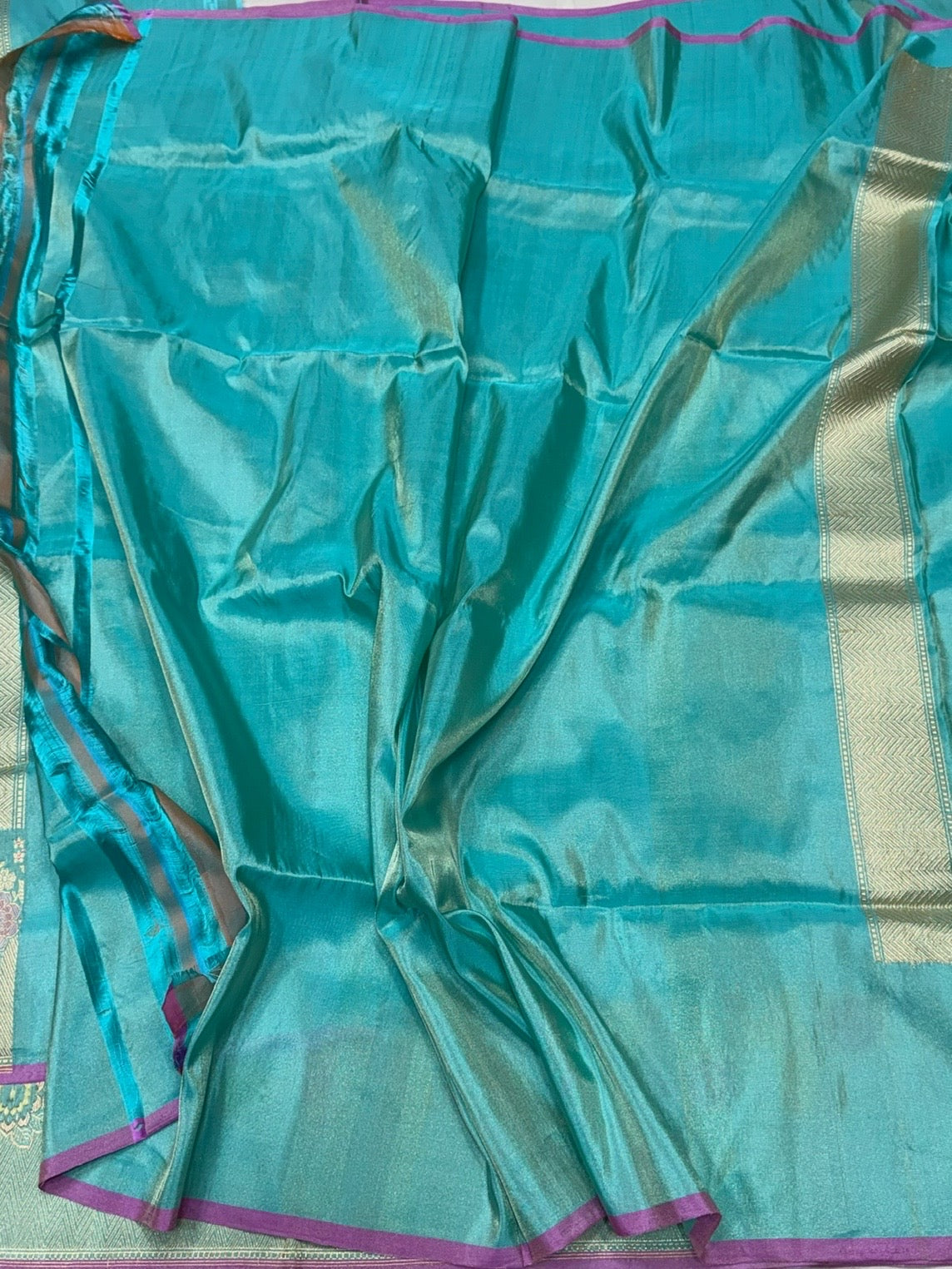 Sky Blue Handwoven Pure Banarasi Tissue Silk Saree – Kadwa Weave in 100% Katan Tissue Silk