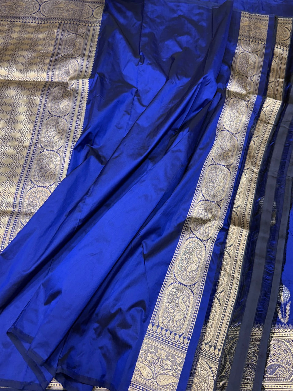 Royal Blue Handwoven Pure Banarasi Silk Saree – Kadwa Weave in 100% Katan Mulberry Silk