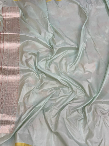 Ivory Handwoven Banarasi Rangkaat Pure Katan Silk Saree