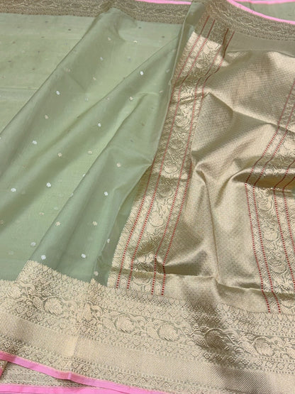 Pista Green Handwoven Pure Banarasi Organza Silk Saree – Kadwa Weave in Kora Mulberry Silk