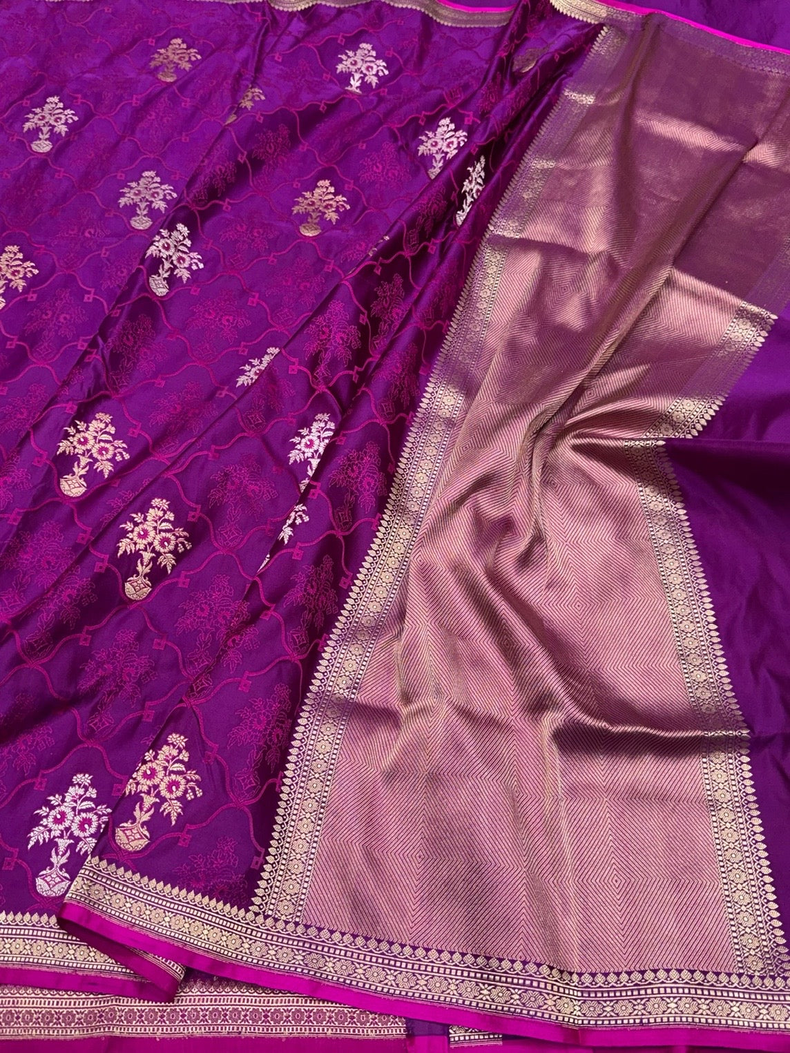Purple Handwoven Pure Banarasi Satin Silk Saree