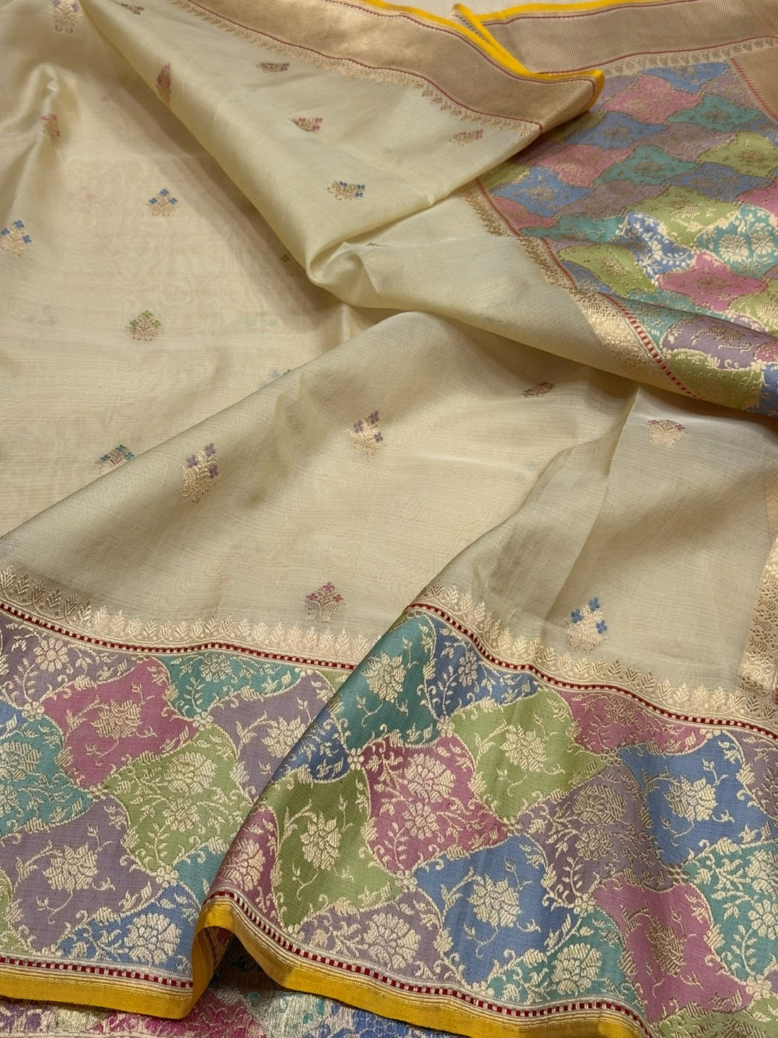 Ivory Handwoven Pure Organza Silk Saree