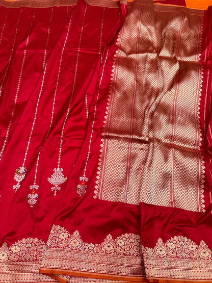 Red Handwoven Pure Banarasi Silk Saree