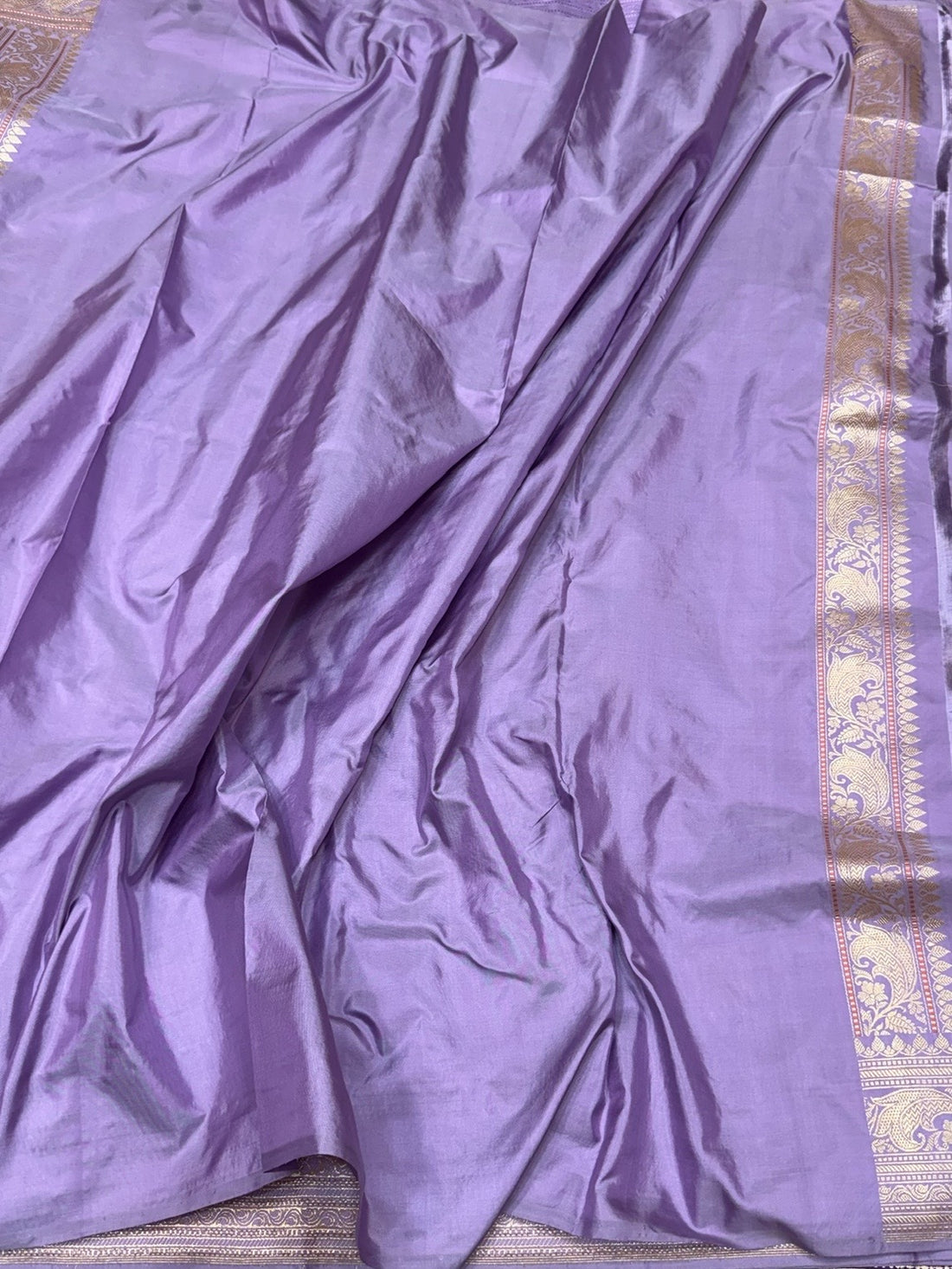 Lavender Handwoven Pure Banarasi Silk Saree – Kadwa Weave in 100% Katan Mulberry Silk