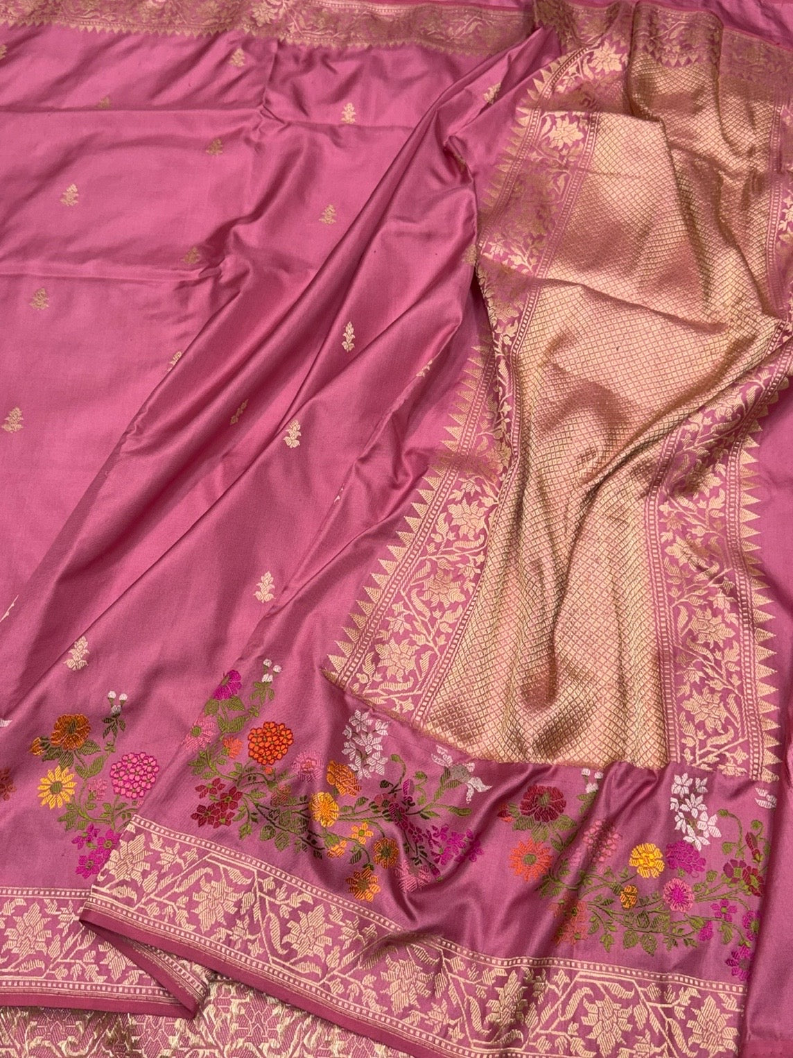 Gajiri Pink Handwoven Pure Banarasi Ektara Silk Saree
