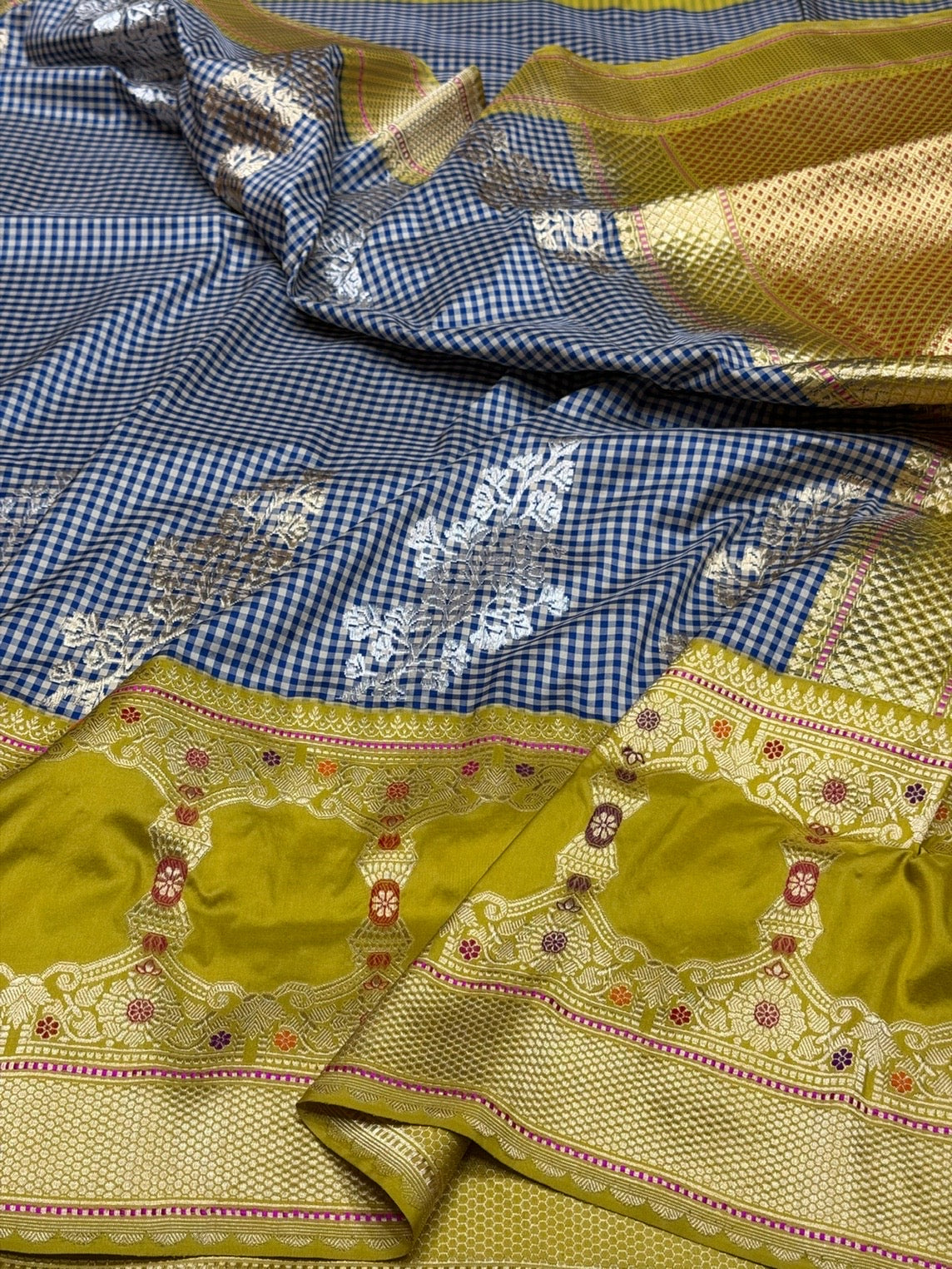 Mehndi Yellow Handwoven Pure Banarasi Silk Saree