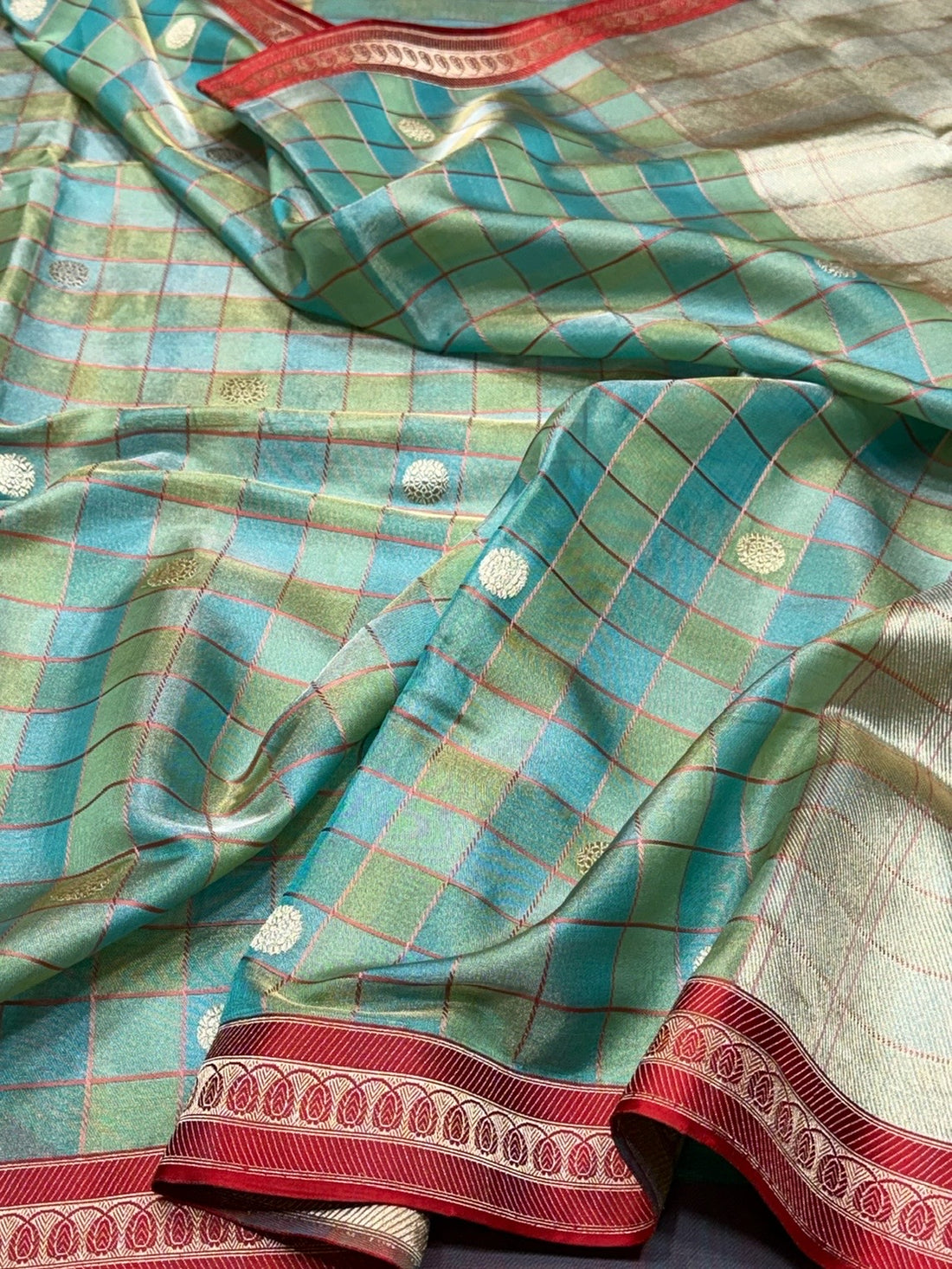 Sea Green Handwoven Pure Banarasi Ektara Tissue Saree