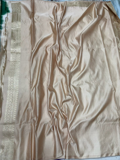 Cream Handwoven Vintage Pure Banarasi Satin Silk Saree