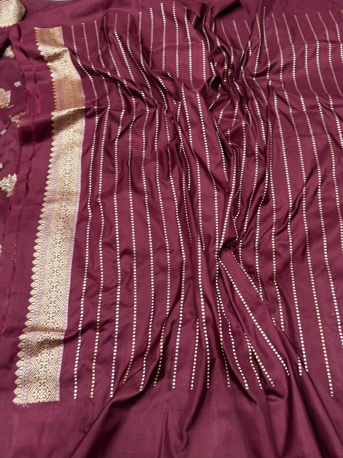 Wine Handwoven Pure Banarasi Silk Saree | Kadwa Katan Mulberry Silk