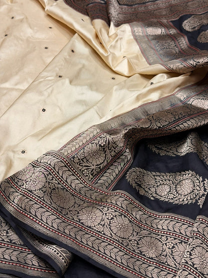 Cream Pure Banarasi Katan Silk Saree – Handwoven Kadwa Booti