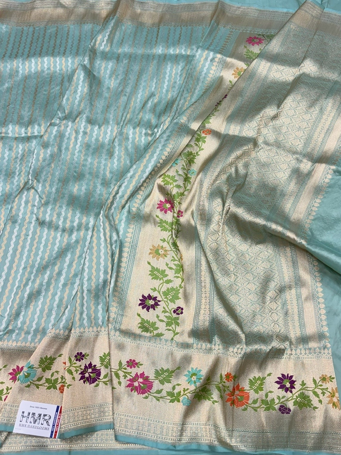 Powder Blue Handwoven Pure Banarasi Silk Saree – Kadwa Weave, Pure Katan-Mulberry Silk