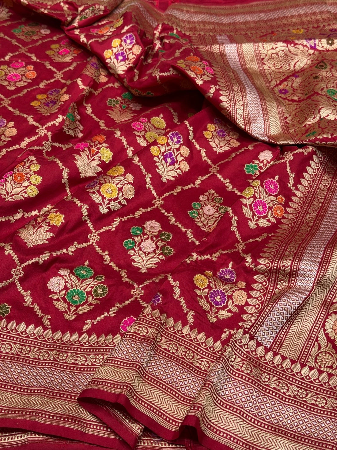 Red Handwoven Pure Banarasi Silk Saree