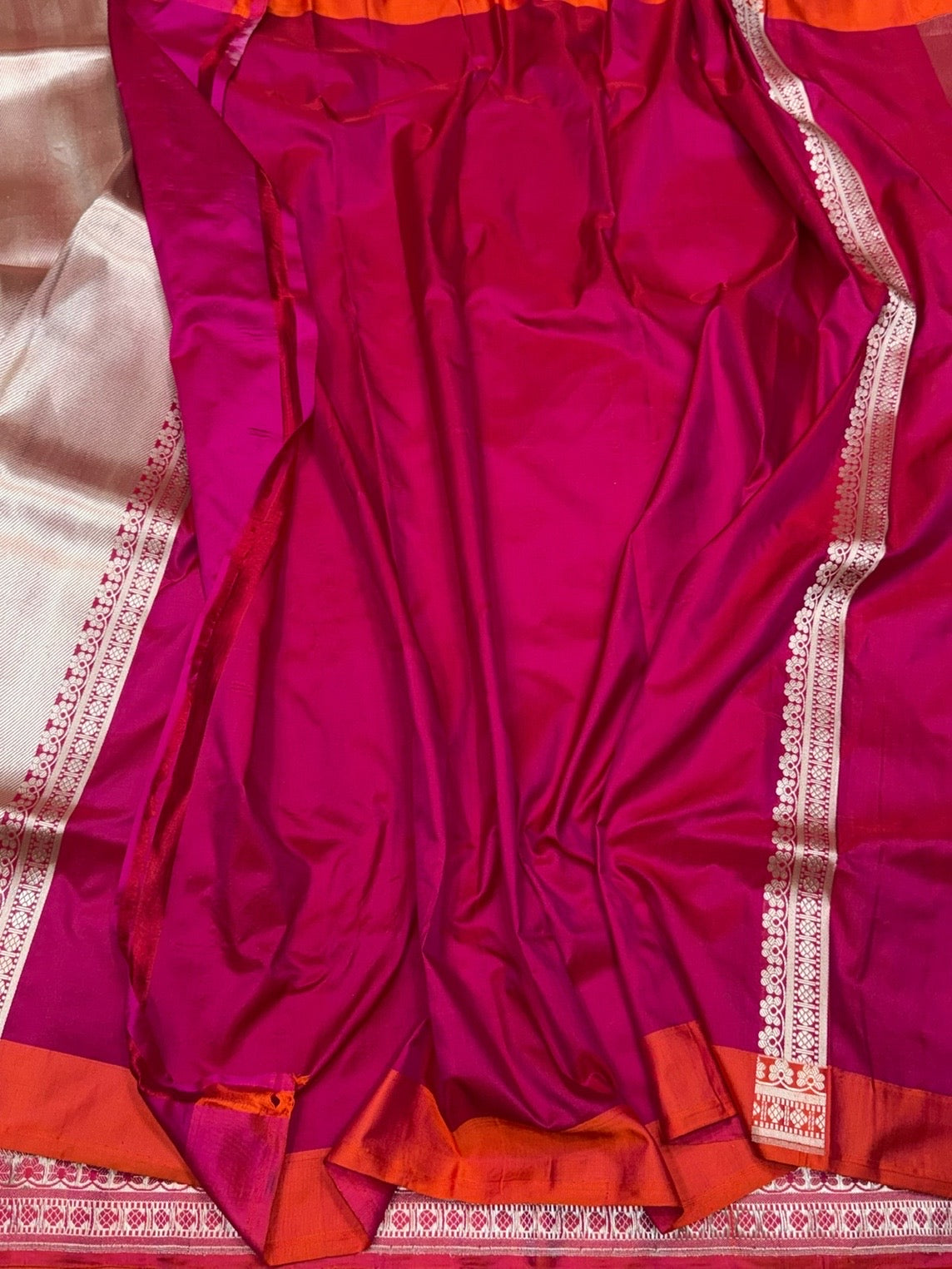Red Handwoven Pure Banarasi Brocade Saree – Kadwa Katan Silk | Authentic Banaras Handloom