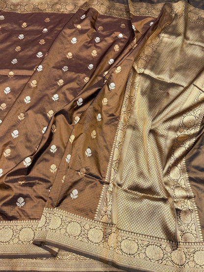 Handwoven Pure Banarasi Saree in Katan Silk – Traditional Checks Weave