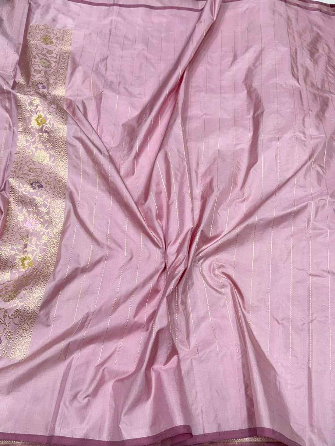 Lilac Handwoven Pure Banarasi Silk Saree – Luxury Kadwa Handloom Wedding &amp; Festive Saree
