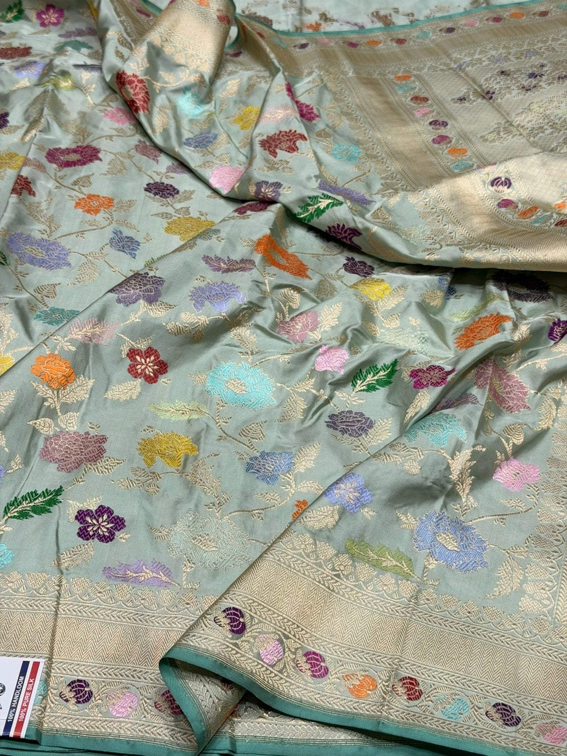 Pista Green Handwoven Pure Banarasi Silk Saree