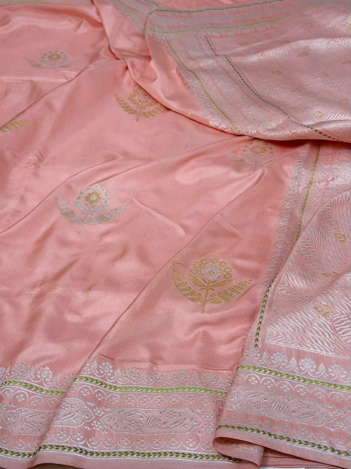 Peach Handwoven Pure Banarasi Ektara Silk Saree