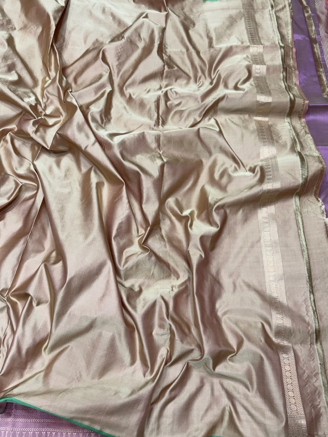 Dusty Mauve Handwoven Pure Banarasi Satin Tanchoi Silk Saree
