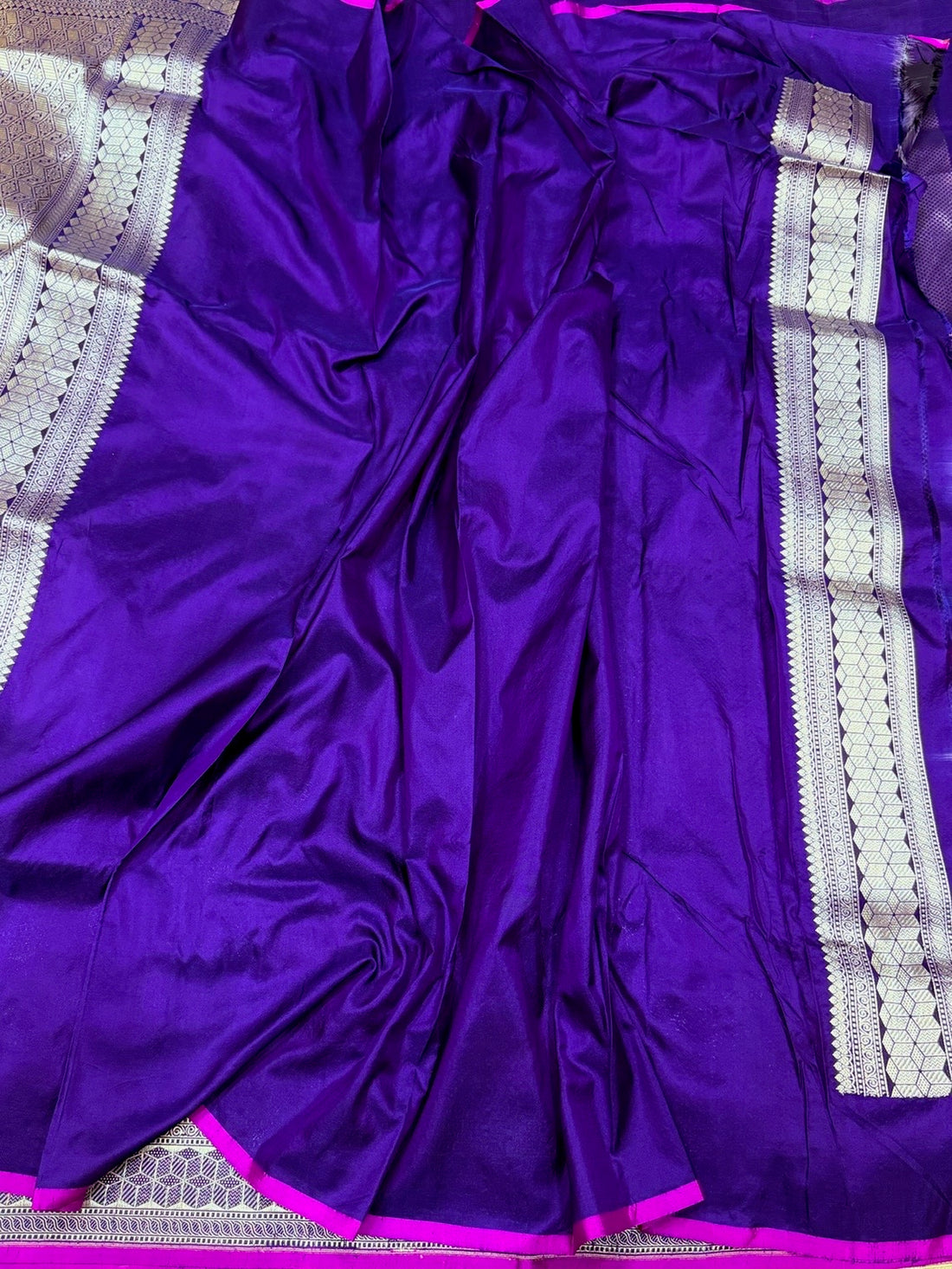 Purple Handwoven Pure Banarasi Silk Brocade Saree