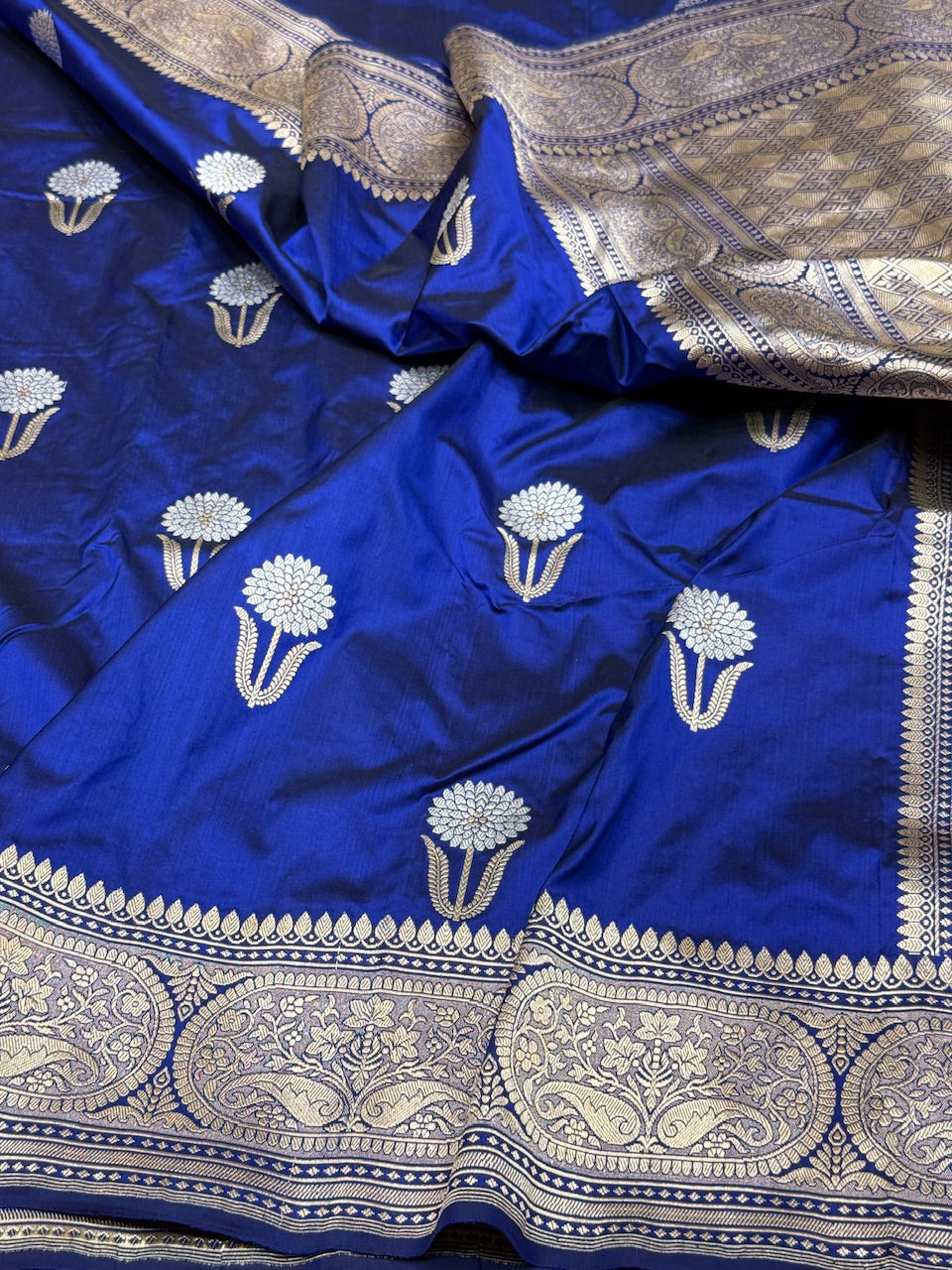 Royal Blue Handwoven Pure Banarasi Silk Saree – Kadwa Weave in 100% Katan Mulberry Silk