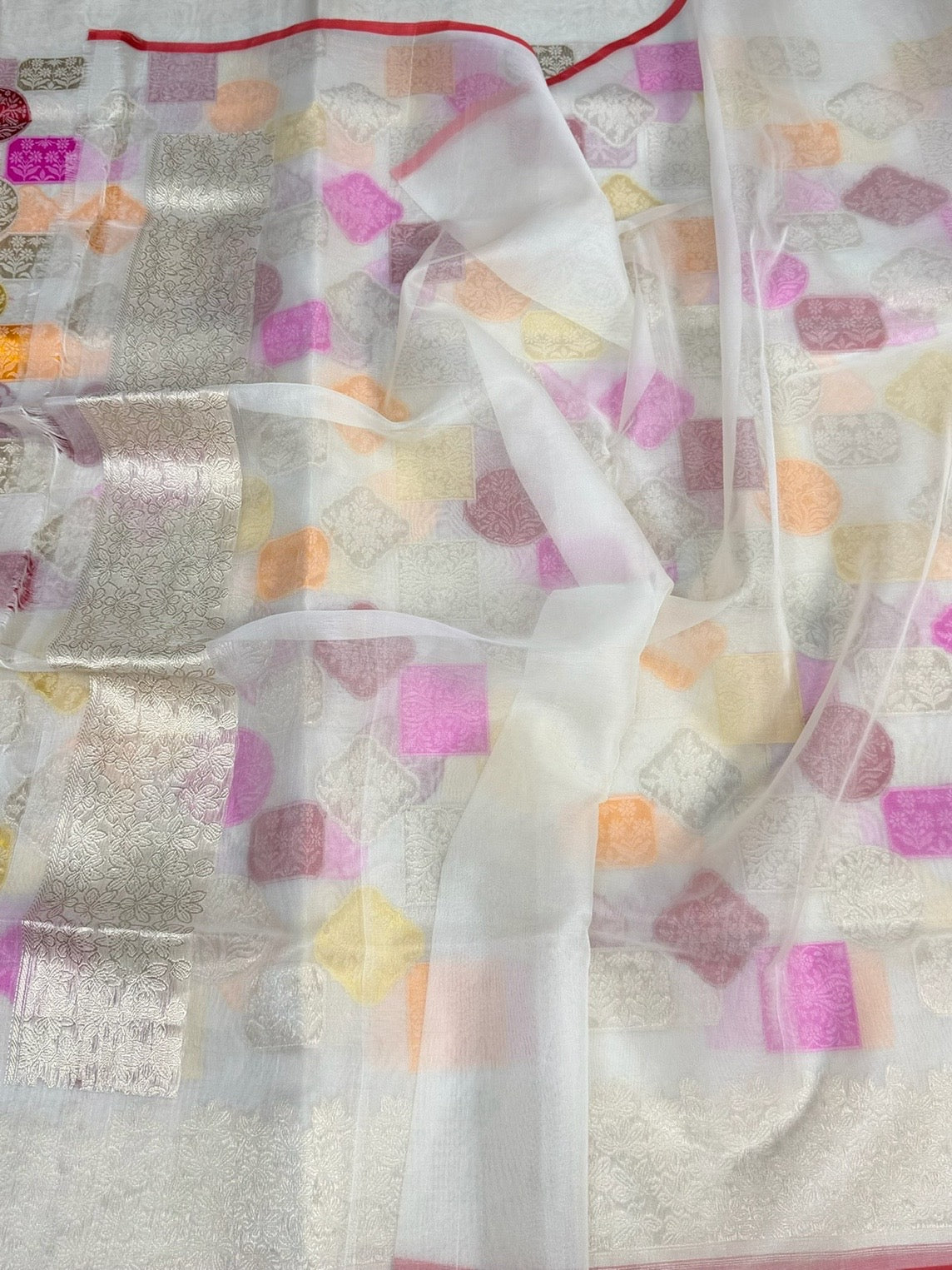 White Handwoven Pure Organza Silk Saree