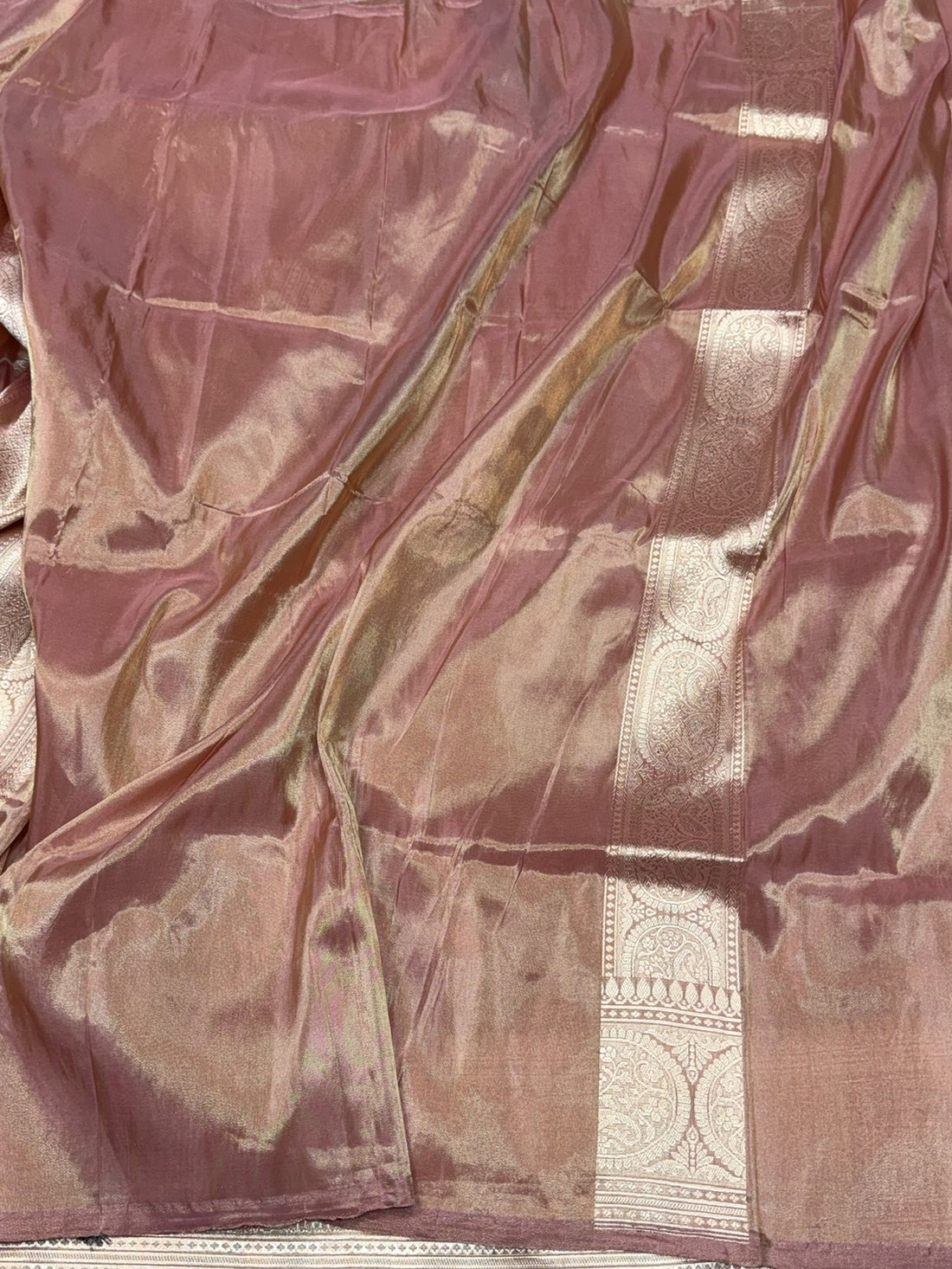 Rose Gold Pink Handwoven Pure Banarasi Tissue Silk Saree – Kadwa Weave | Lightweight Katan-Tissue Silk | Modern Skirt Design