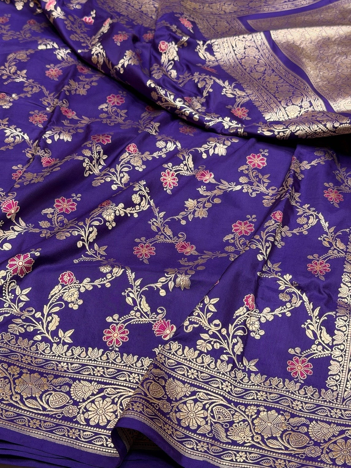 Banarasi Minakari Pure Katan Silk Saree | Pure Silk | Minakari Work | Cutwork Technique | Banarasi Katan Silk Saree