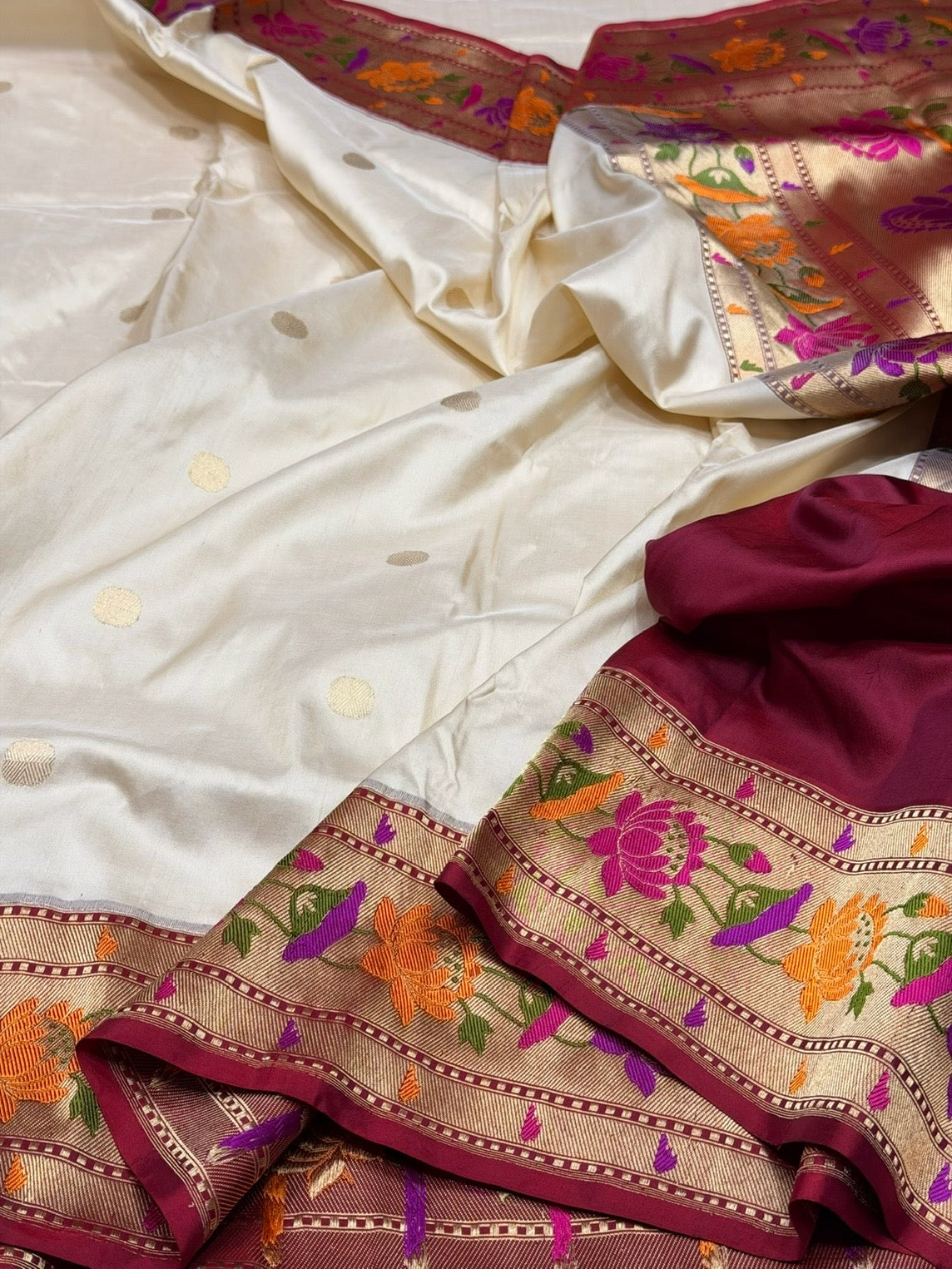 Ivory Handwoven Pure Banarasi Silk Saree with Paithni Border – Kadwa Weave in Katan Silk