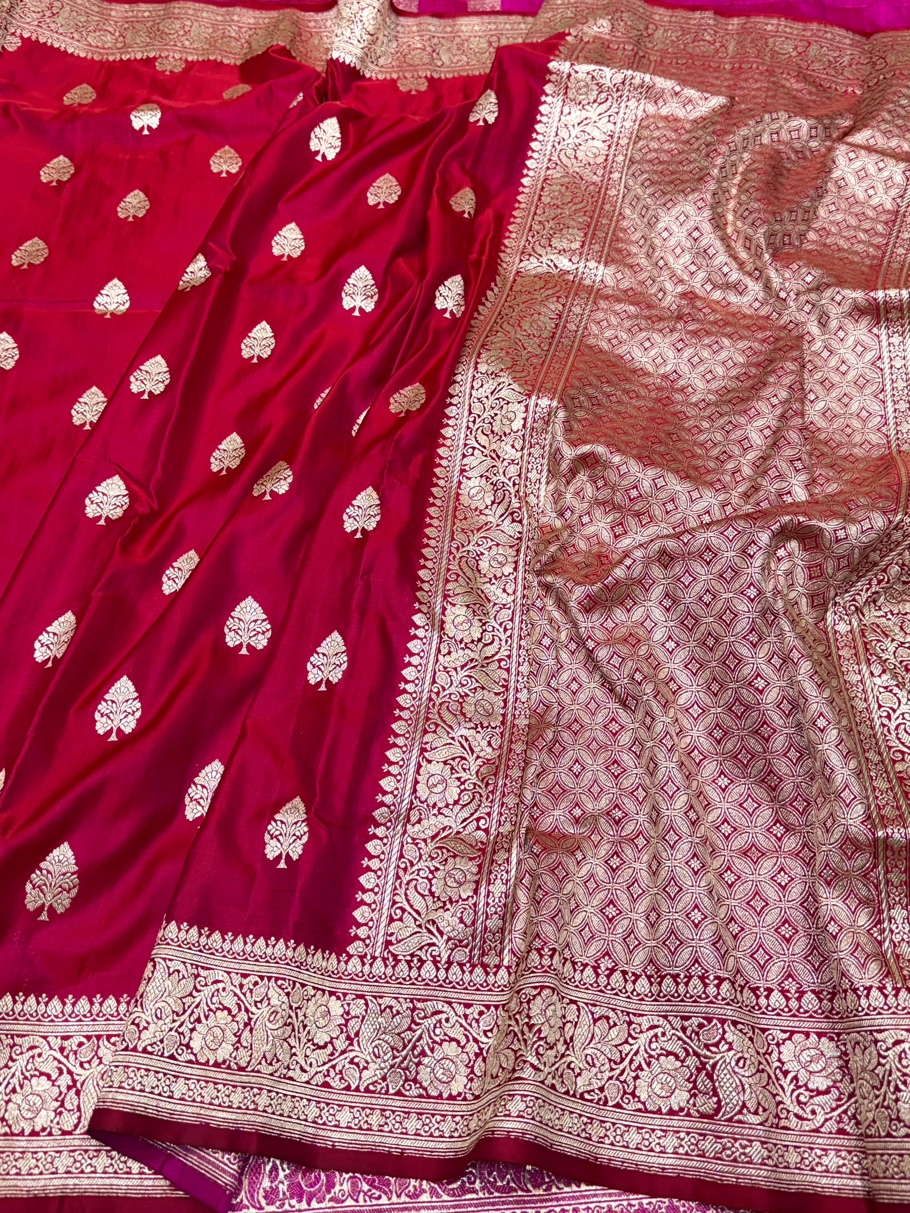 Red Handwoven Vintage Pure Banarasi Satin Silk Saree