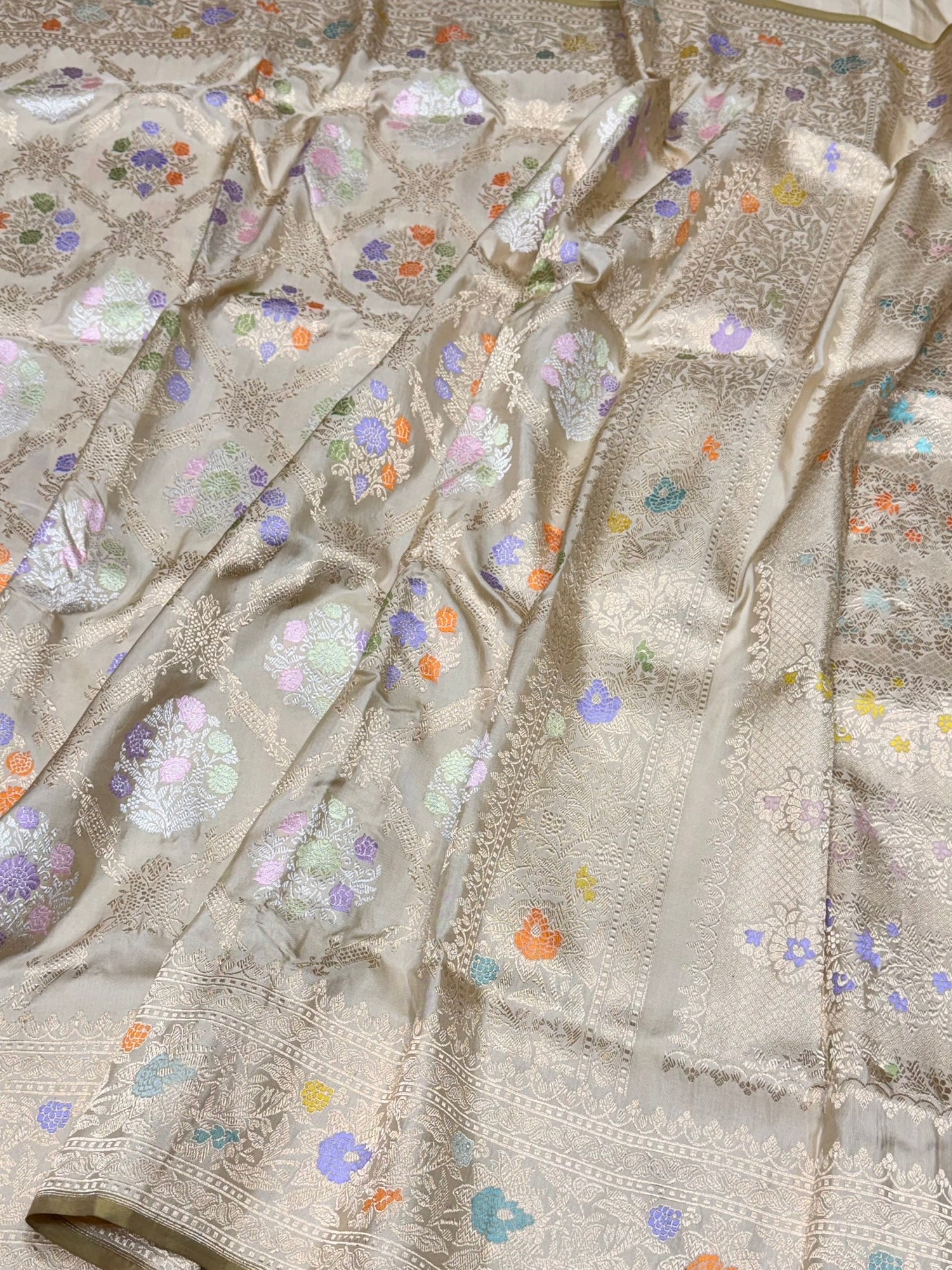 Ivory Handwoven Banarasi Pure Silk Saree