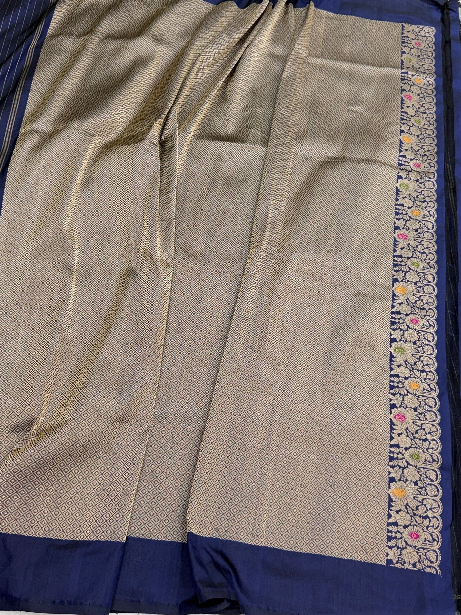 Navy Blue Handwoven Pure Banarasi Silk Saree | Pure Katan Silk | Kadwa Weave | HMR Handlooms