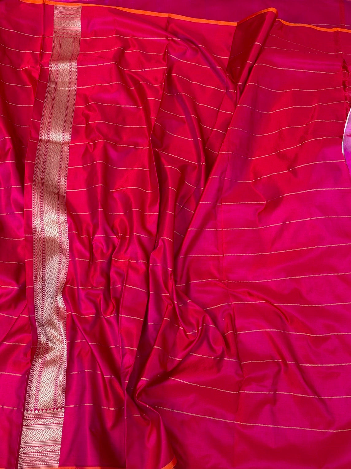 Red Handwoven Pure Banarasi Satin Silk Saree – Luxurious Satin Silk with Kadwa Weave