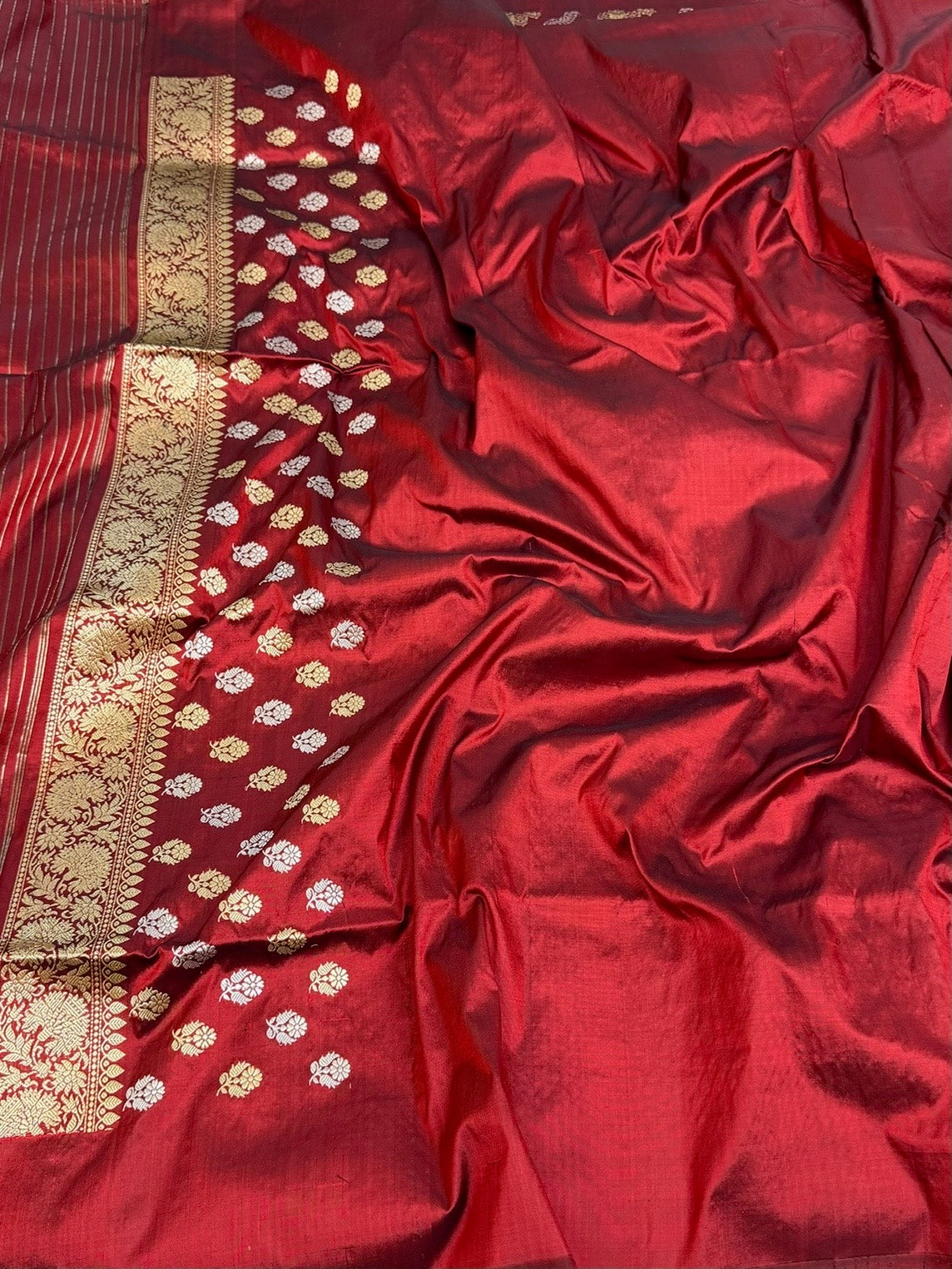 Maroon Handwoven Banarasi Pure Katan Silk Saree