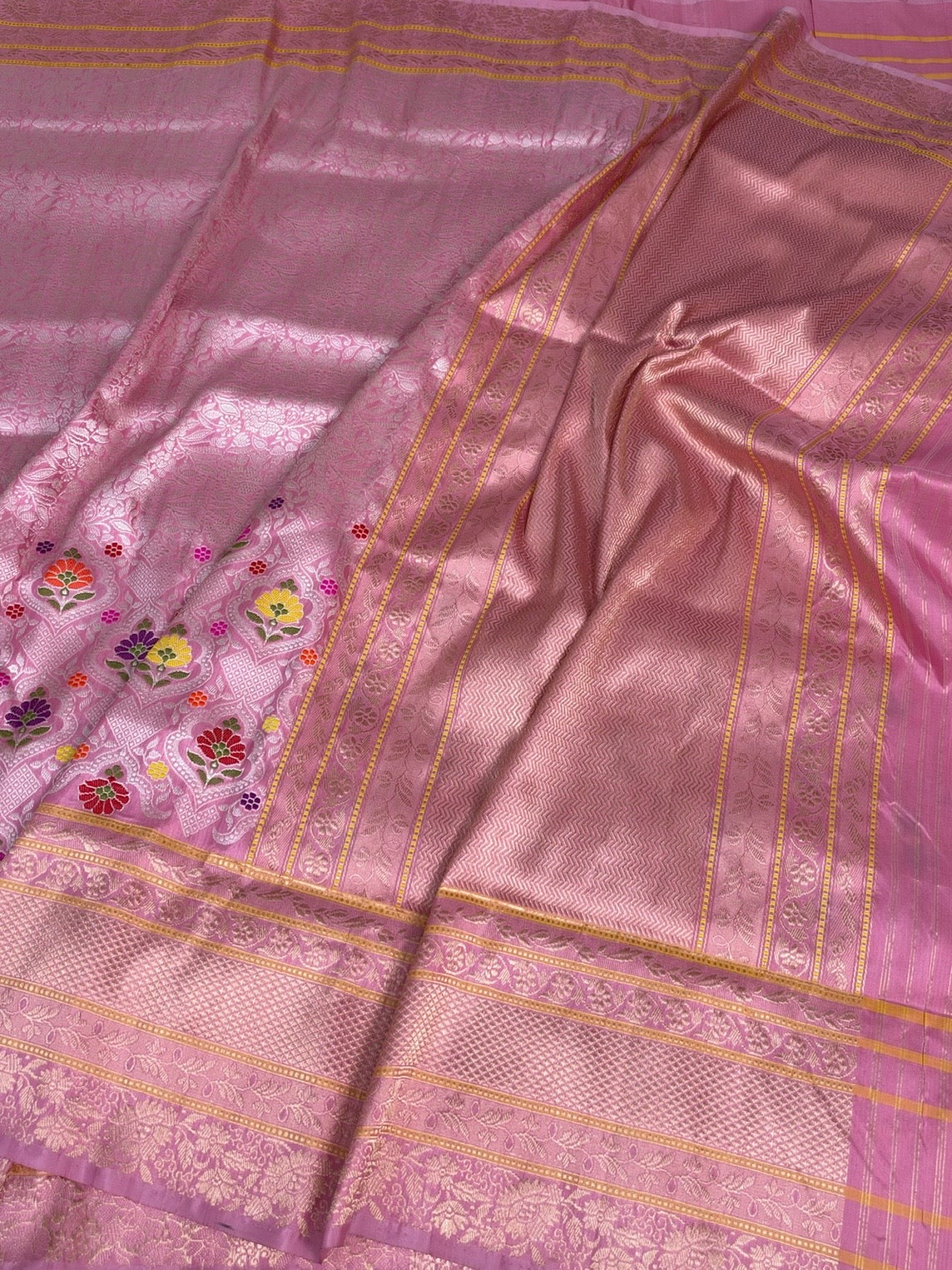 Baby Pink Handwoven Pure Banarasi Silk Saree