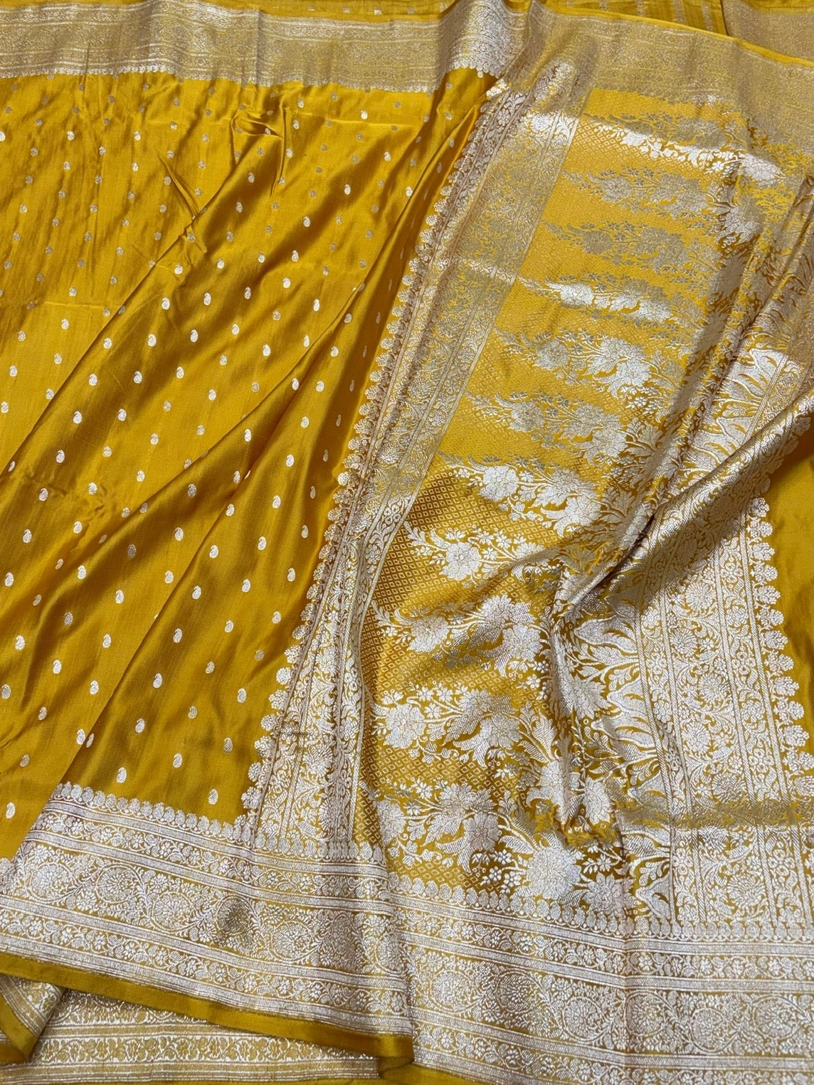 Yellow Vintage Banarasi Pure Satin Silk Brocade Saree – Luxury Cutwork Wedding &amp; Festive Saree