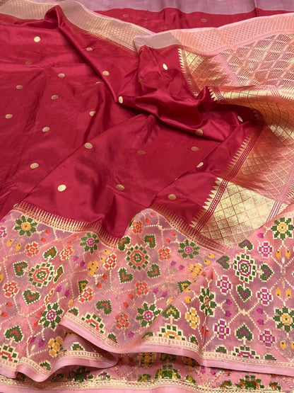 Red Handwoven Banarasi Pure Organza Silk Saree