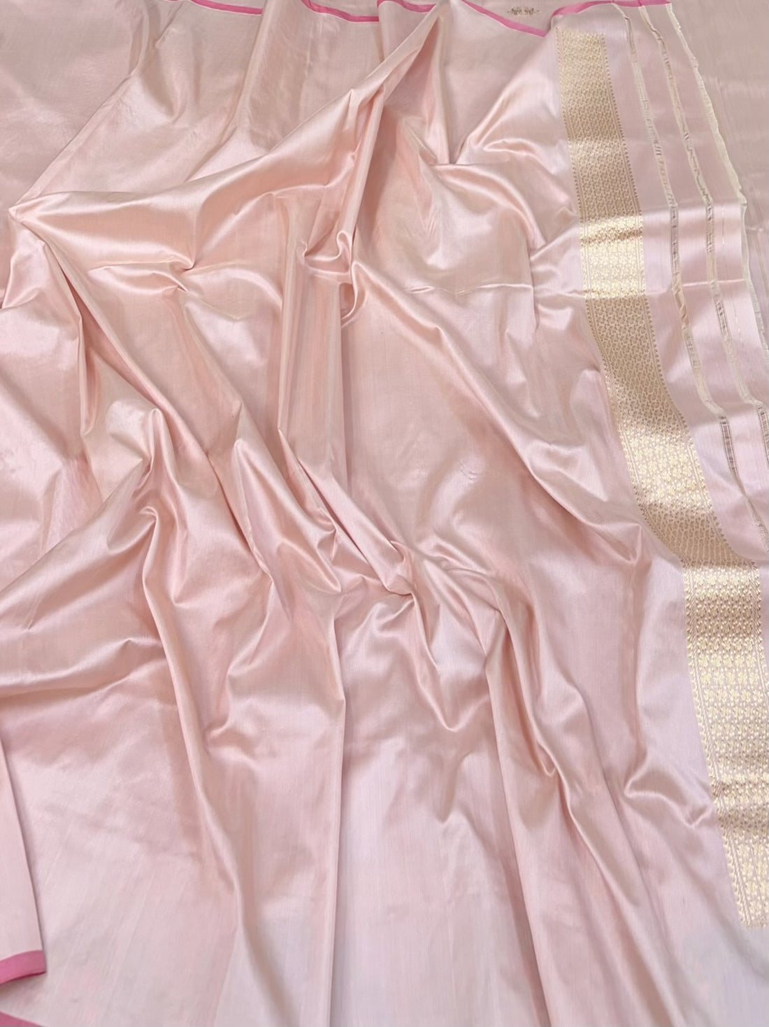 Peach Handwoven Banarasi Pure Katan Silk Saree