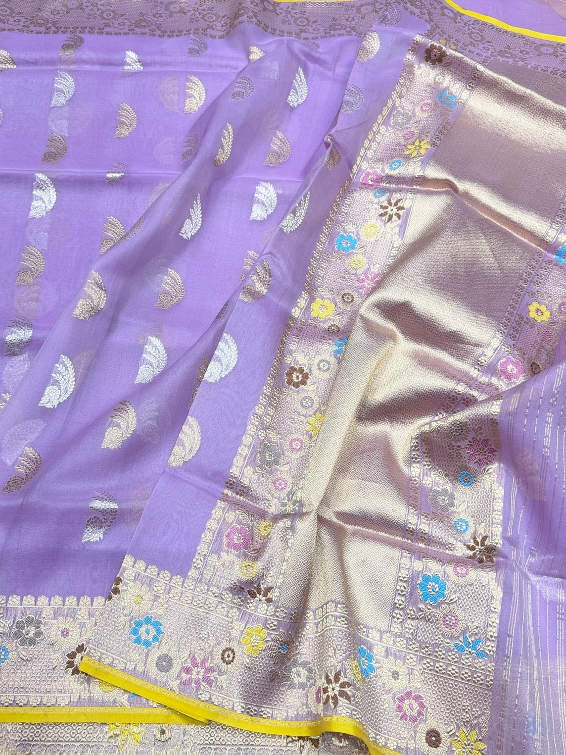 Lavender Handwoven Pure Organza Silk Saree