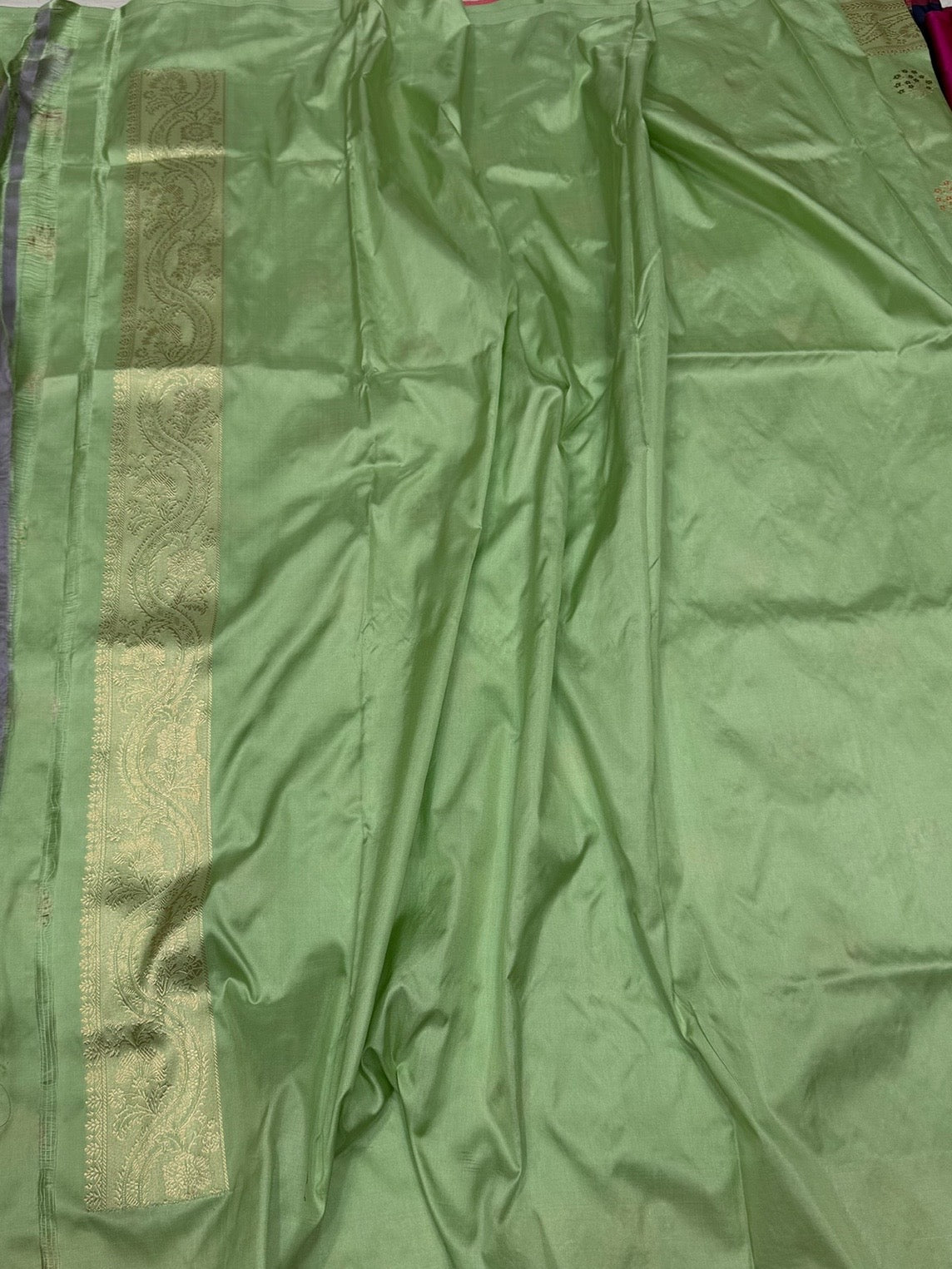 Pista Green Handwoven Pure Banarasi Silk Saree