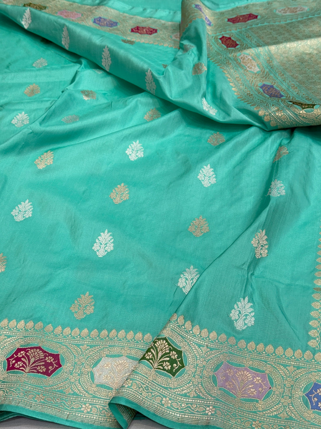 Sea Green Handwoven Pure Banarasi Silk Saree