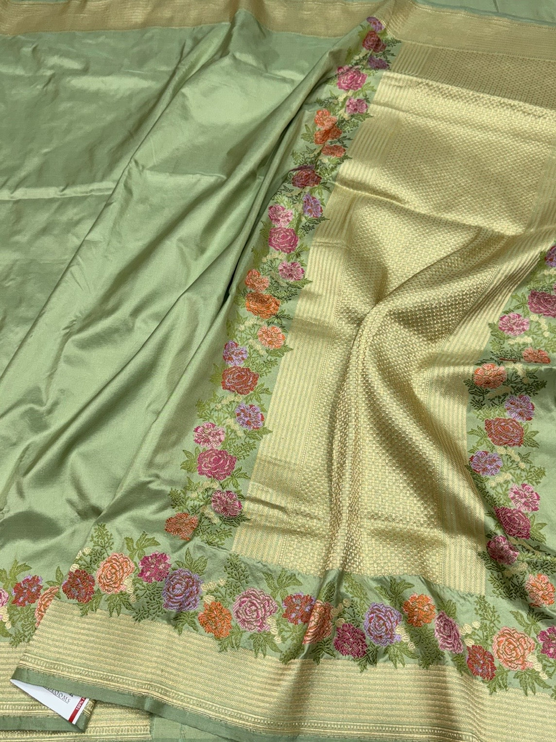 Pista Handwoven Pure Banarasi Katan Silk Saree