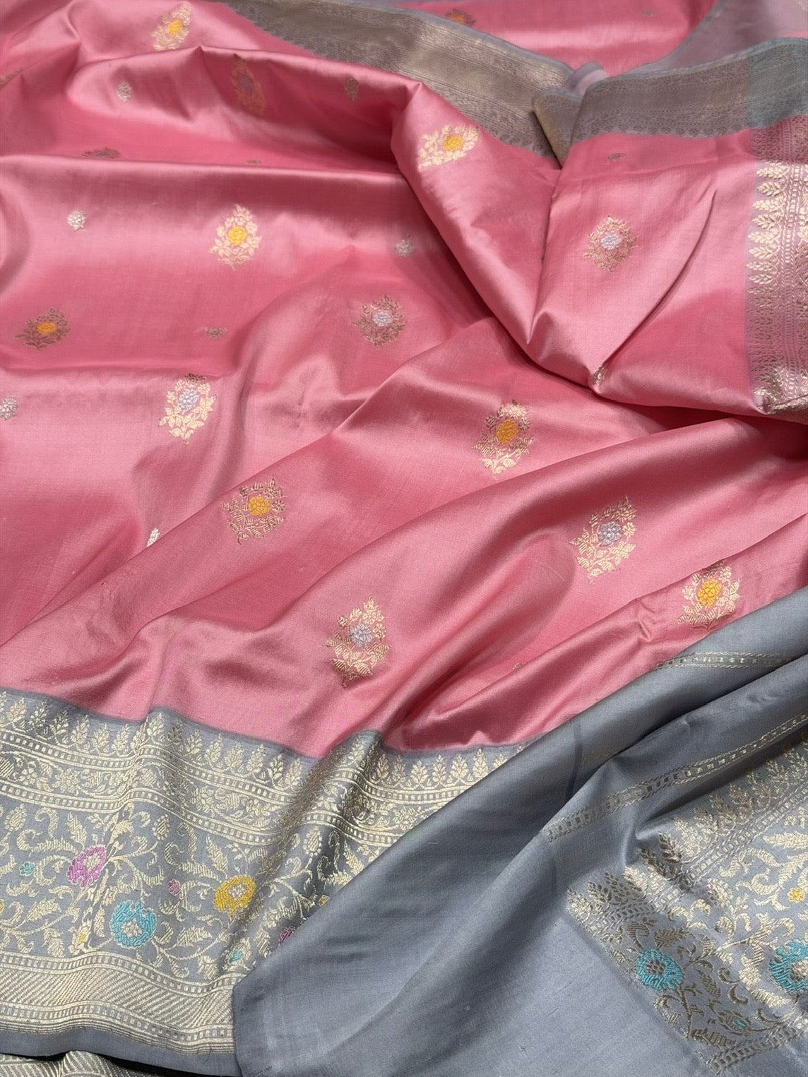 Peach Handwoven Pure Banarasi Silk Saree