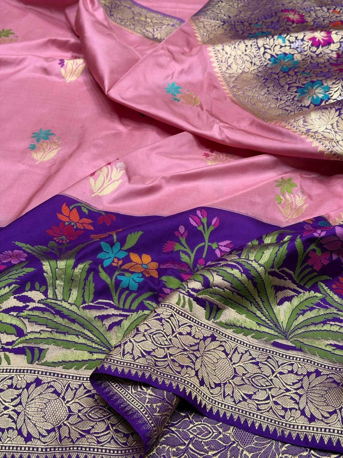 Gajiri Pink / Purple Handwoven Pure Banarasi Silk Saree