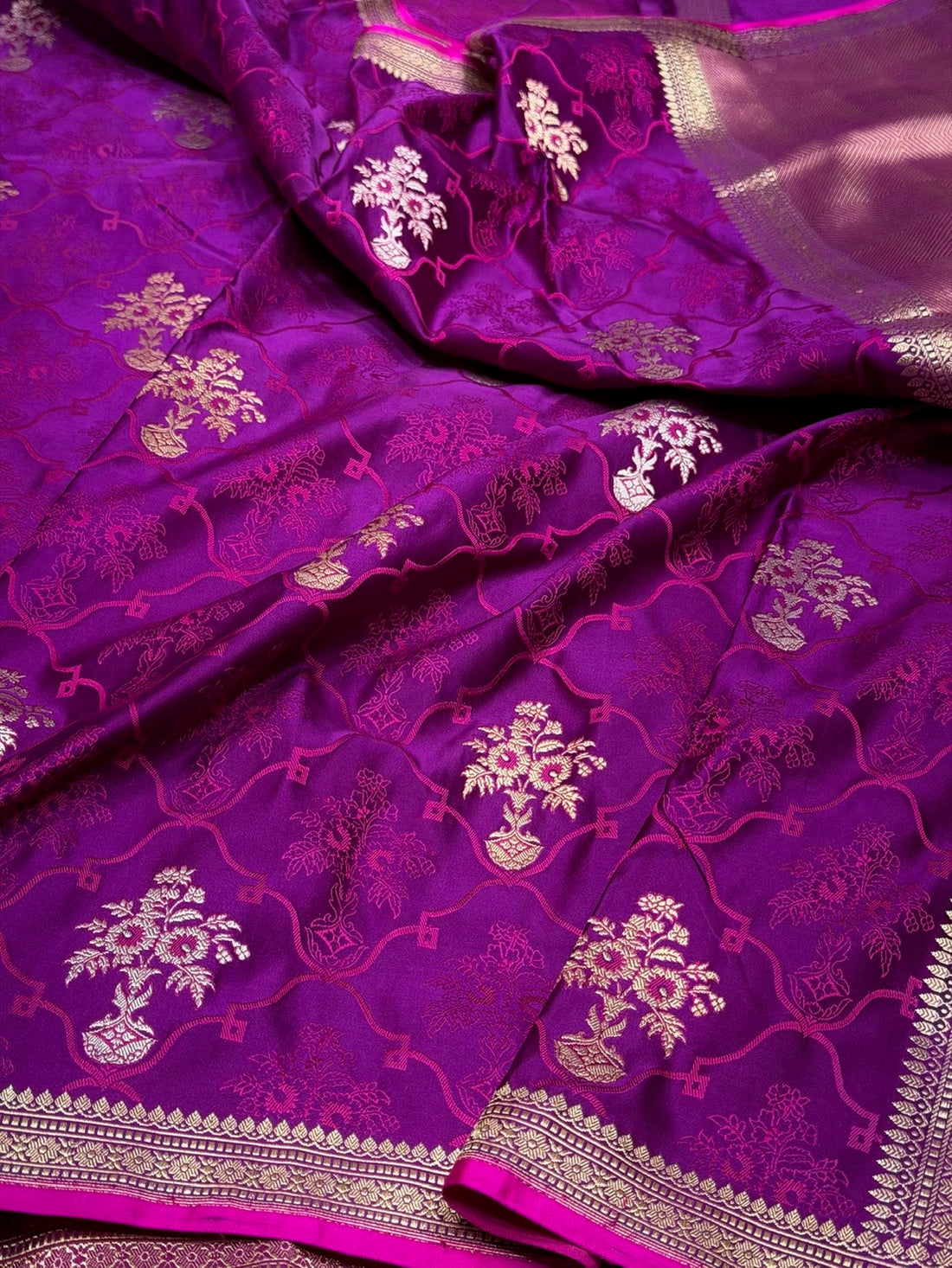 Purple Handwoven Pure Banarasi Satin Silk Saree