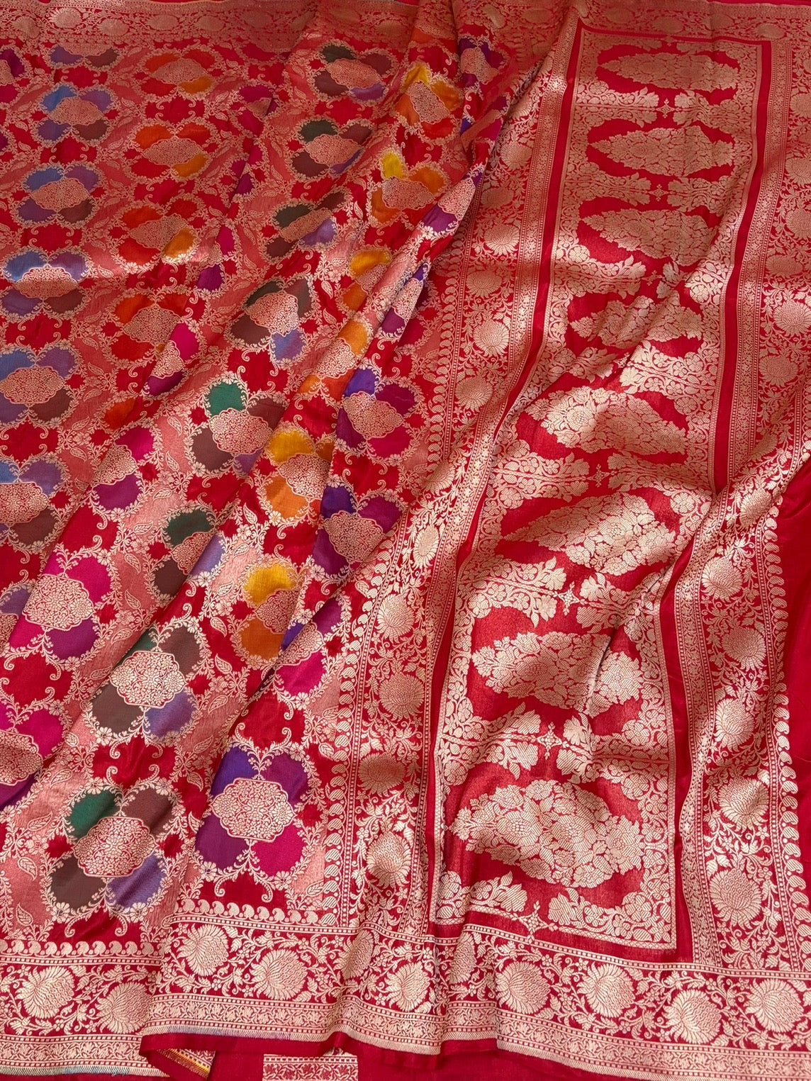Red Rangkaat Banarasi Pure Katan Silk Saree