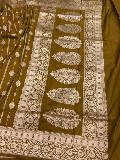 Banarasi Pure Katan Silk Saree | Pure Silk | Cutwork Technique | Banarasi Katan Silk Saree