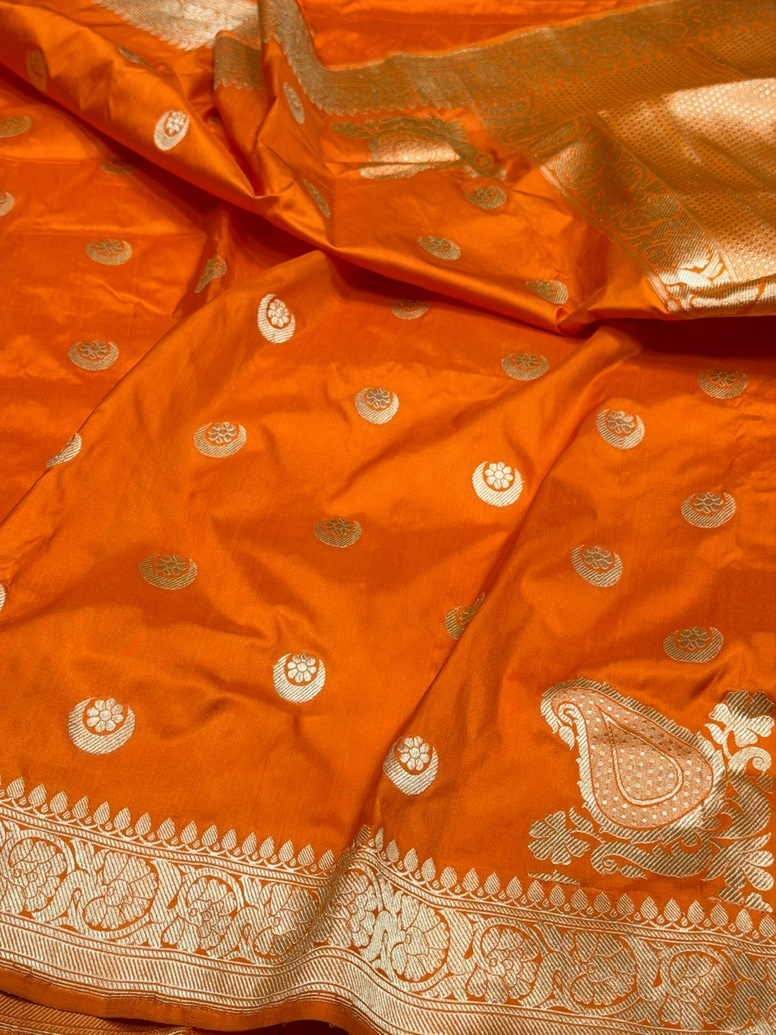 Orange Handwoven Chand Tara Koniya Pure Banarasi Silk Saree – Kadwa Weave | Bridal Katan Silk | 100% Pure Mulberry Silk