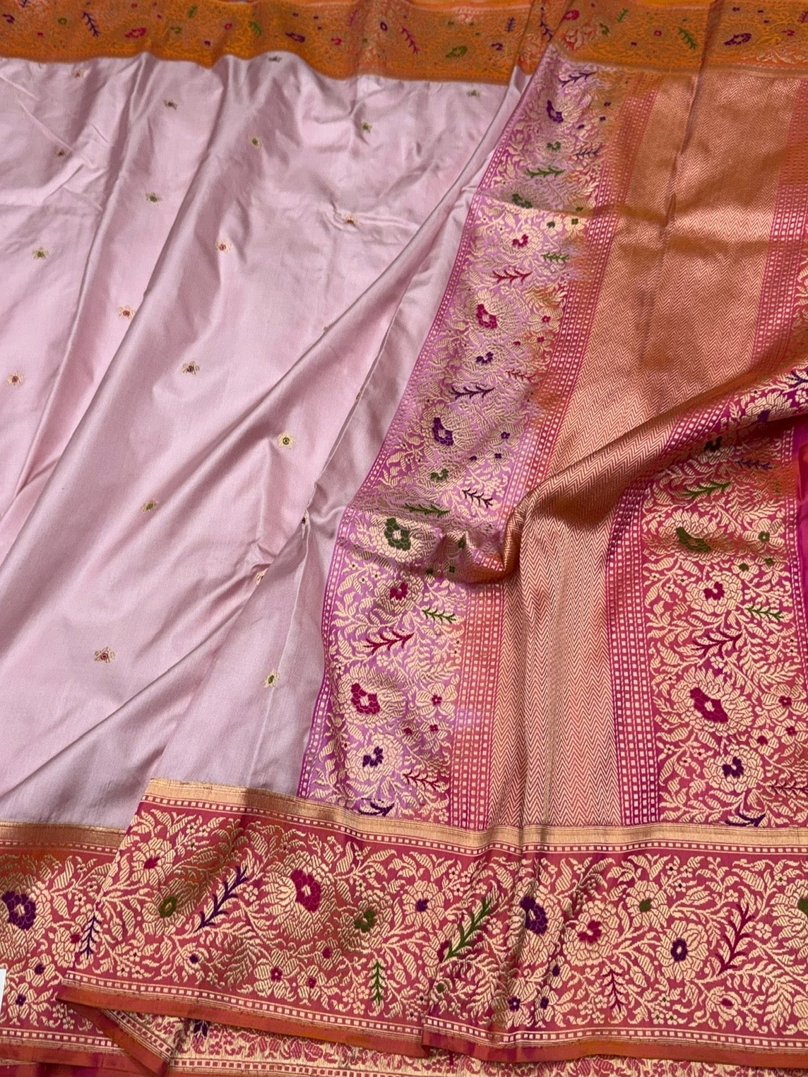 Powder Pink Handwoven Pure Banarasi Ektara Silk Saree – Kadwa Iktara Weave, Pure Mulberry Silk
