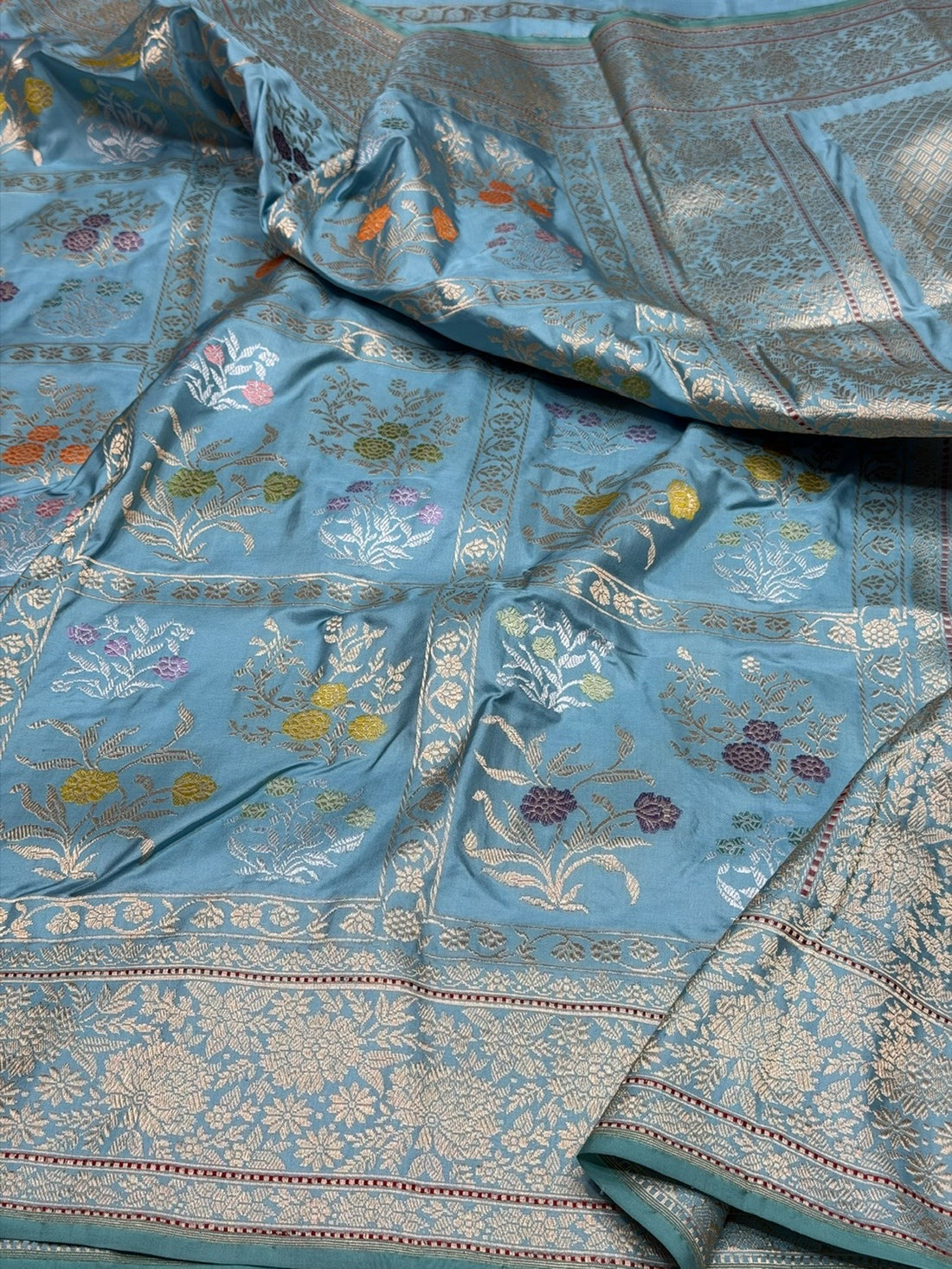 Powder Blue Handwoven Pure Banarasi Silk Saree