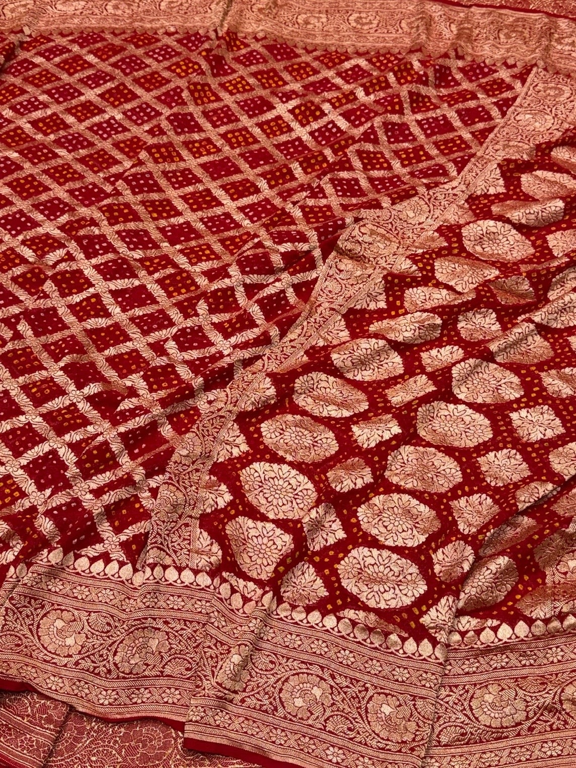 Red Banarasi Pure Bandhej Georgette Saree – Luxury Cutwork Brocade Festive Saree